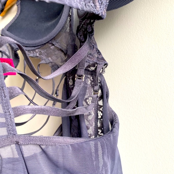 La Senza Merry widow grey XS - Picture 11 of 14